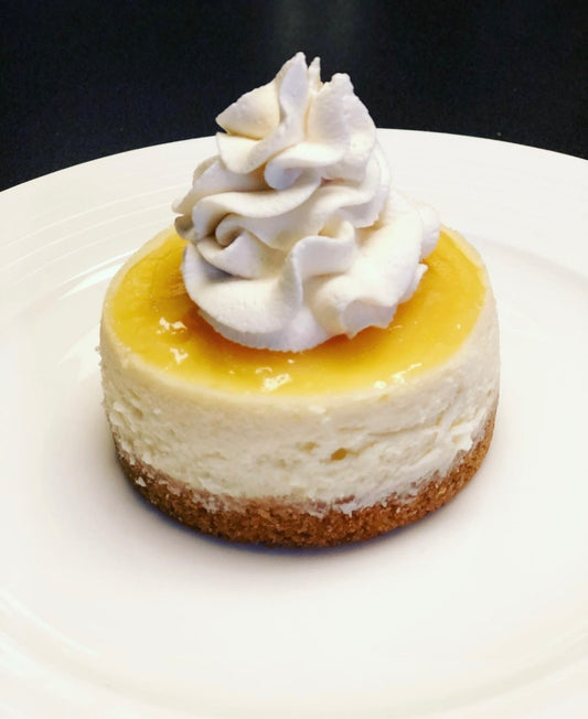 Classic Cheesecake w/Lemon Curd